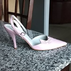 BCBGIRLS HEELED SLINGBACKS